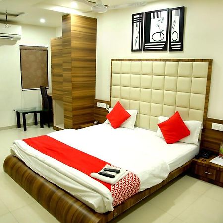 Hotel City Inn Rajkot Exterior photo